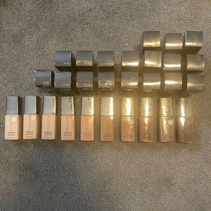 COVER | FX FOUNDATION POWER PLAY NIB (25) VARIOUS SHADES